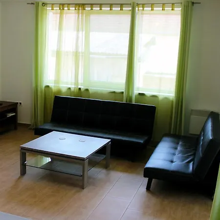 Apartment Tobzos-patak Vendeghaz *